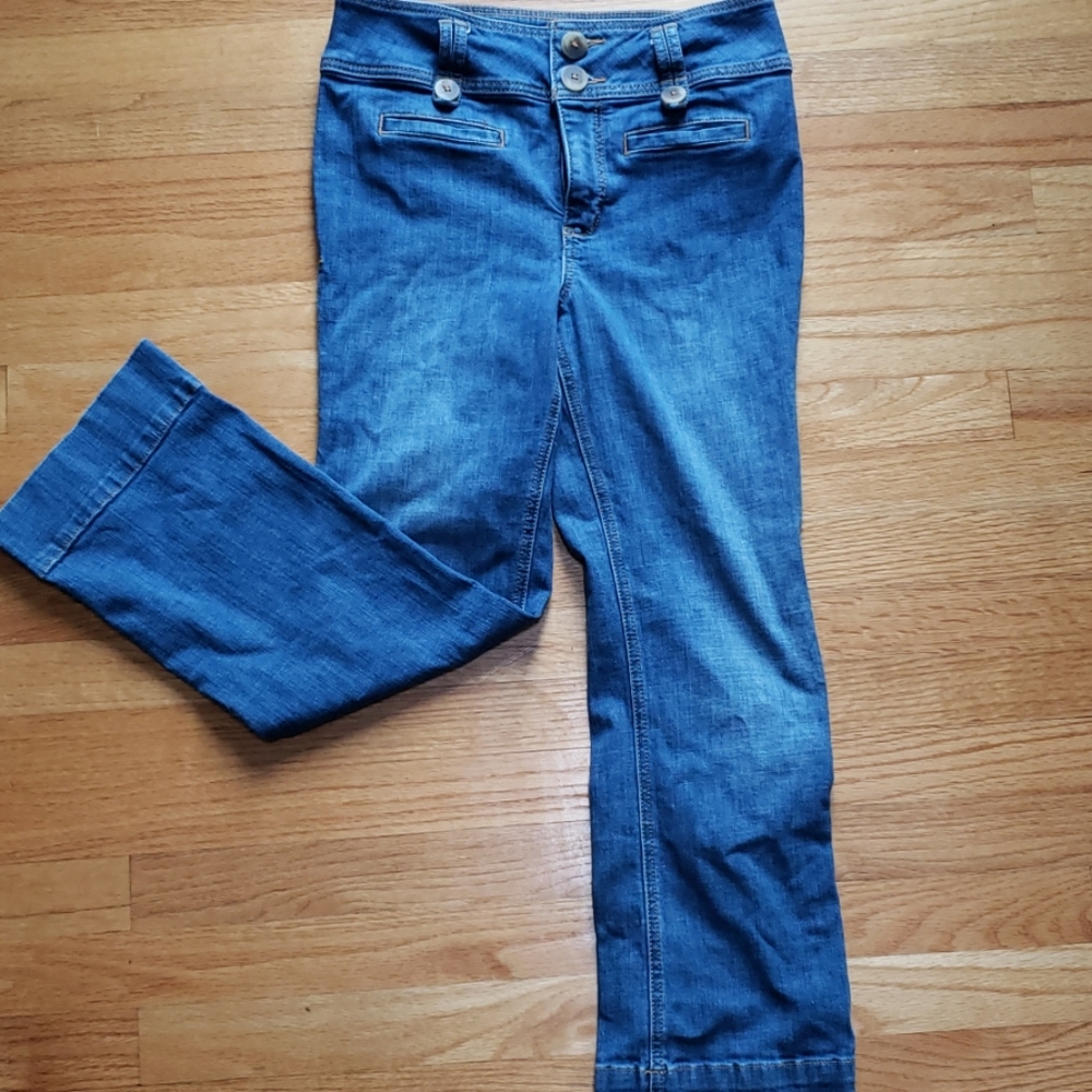 Cropped high waisted wide leg jeans